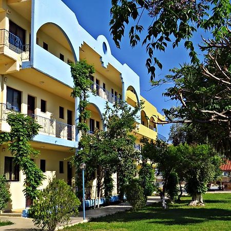 Maritime Hotel Apartments Petaloudes Extérieur photo