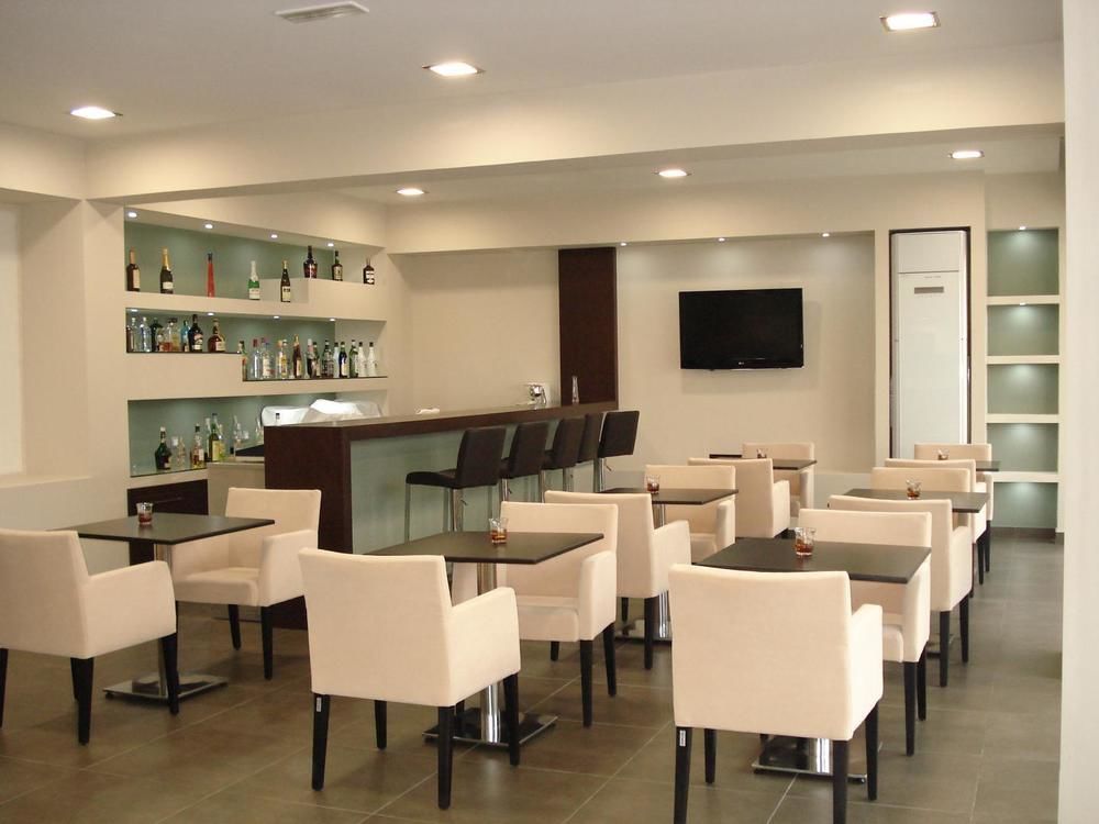 Maritime Hotel Apartments Petaloudes Extérieur photo
